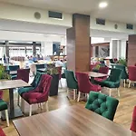 توريست 98 3*